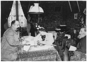 Willy, Colette, Sido, and Captain Colette at Chatillon-Coligny